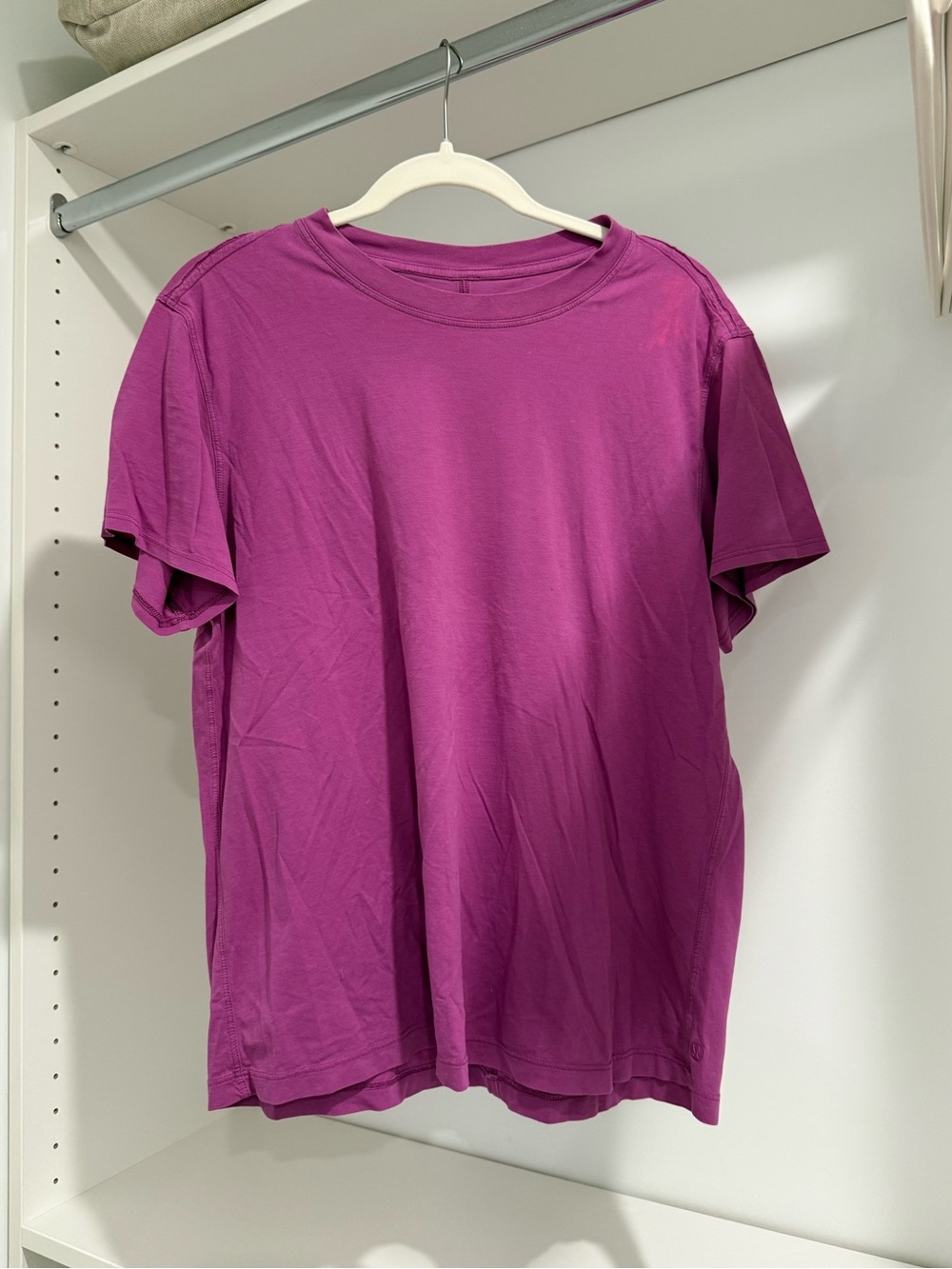 Lululemon t-shirt